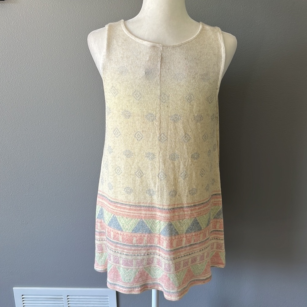 Blu Pepper Knit Racerback Patterned Tank Top - Picture 5 of 8